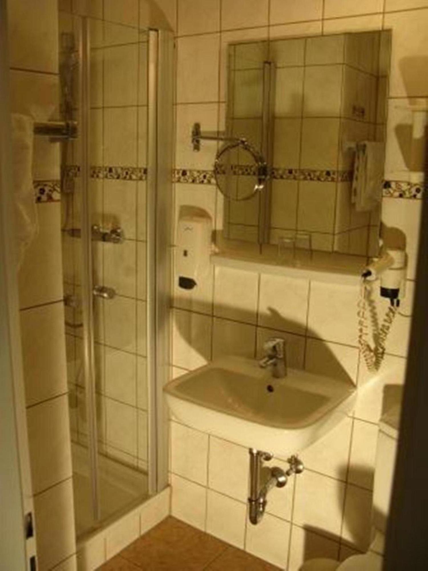 Hotel Waldersee Hannover Esterno foto