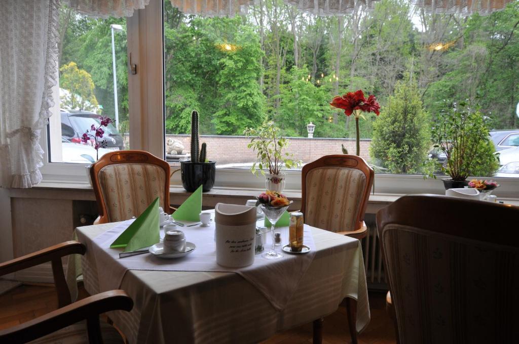 Hotel Waldersee Hannover Esterno foto