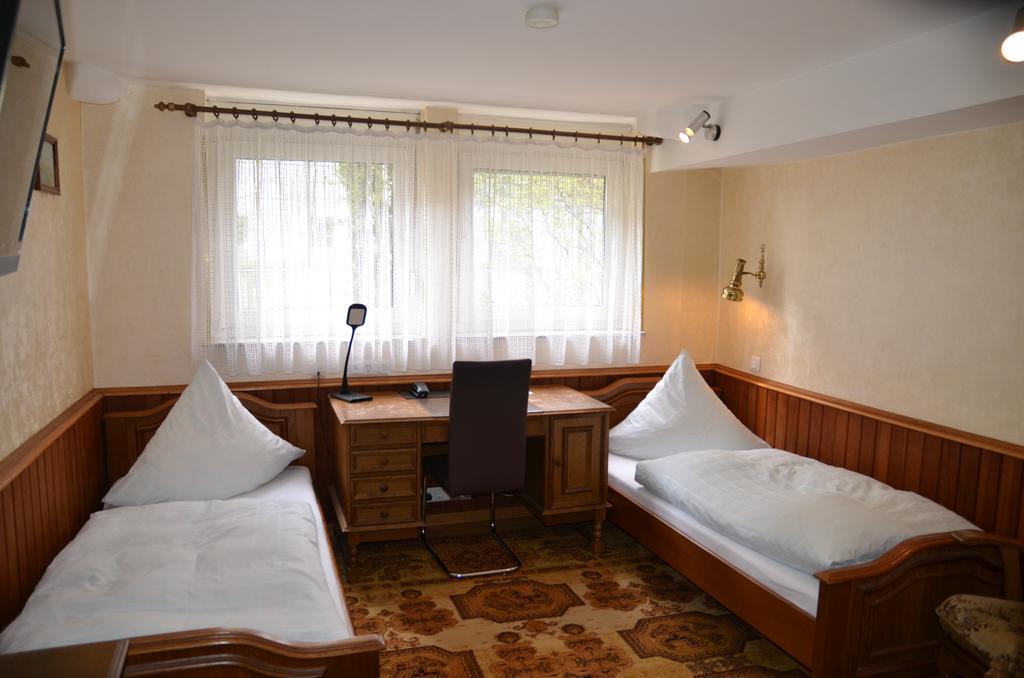 Hotel Waldersee Hannover Esterno foto